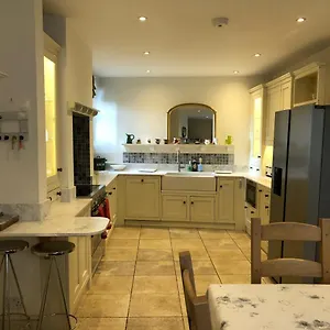  Apartment Lauras Townhouse Lansdown Slope Townhouse United Kingdom
